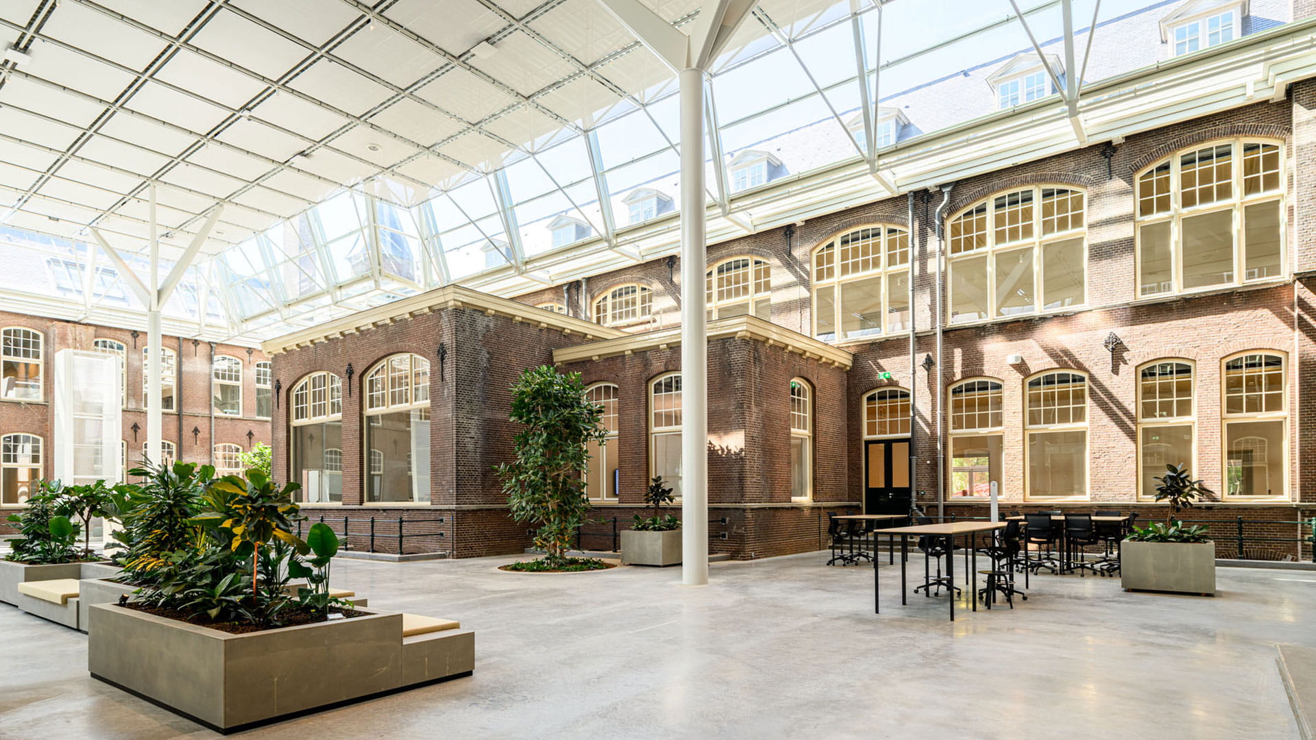 Atrium West - kantoor Delft