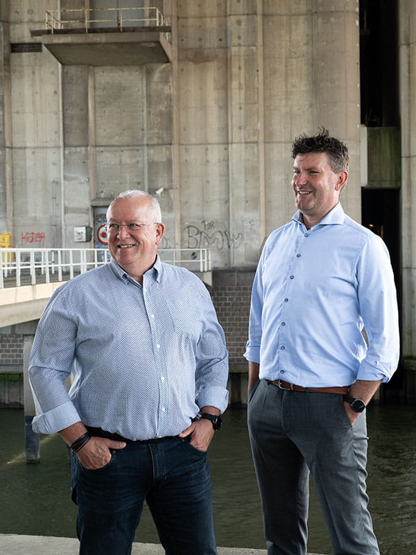 Jan Kruger and Bart van Dam