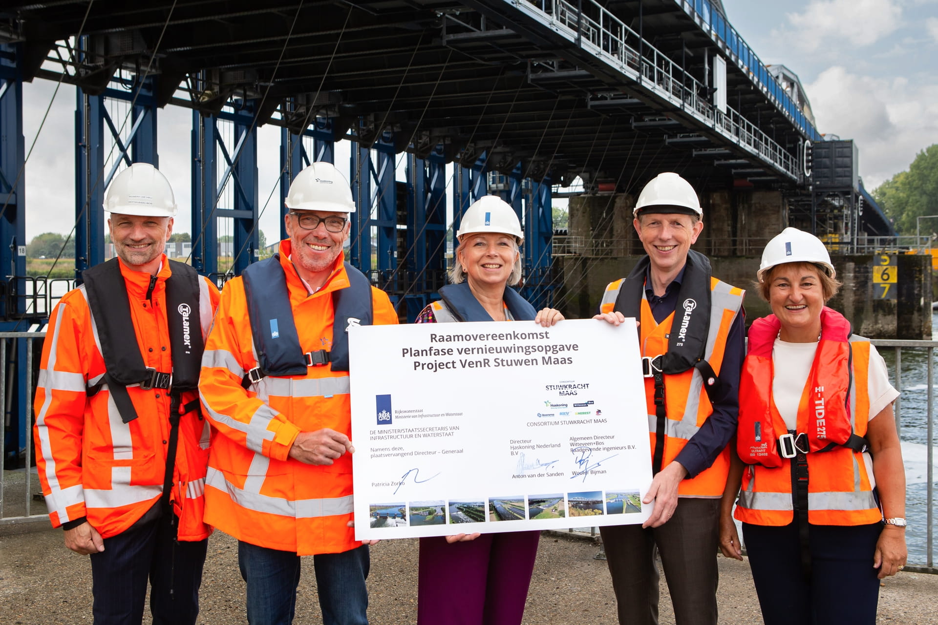 Ondertekening raamovereenkomst Stuwen Maas
