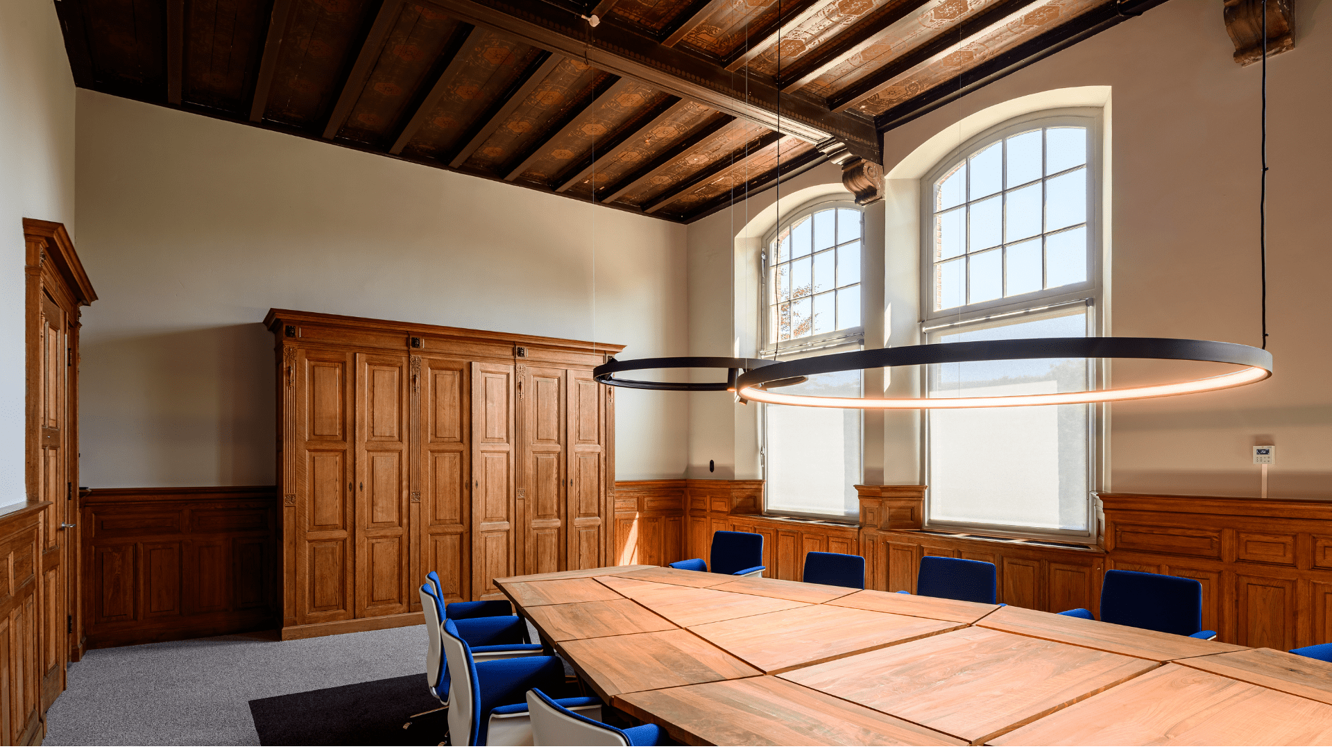 Monumentale professorenkamer in kantoor Delft van Haskoning