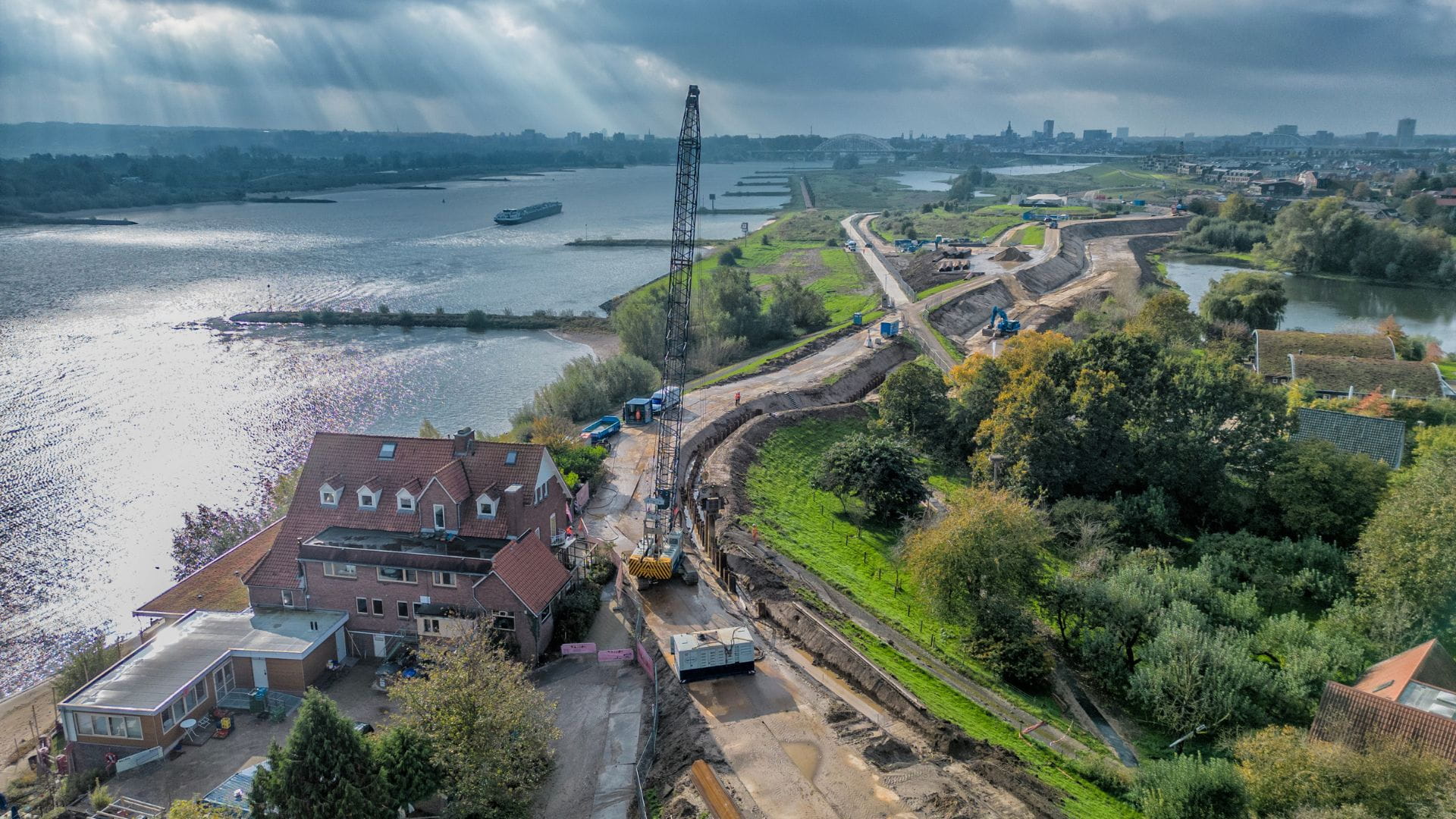 Werkzaamheden dijkversterking Wolferen-Sprok