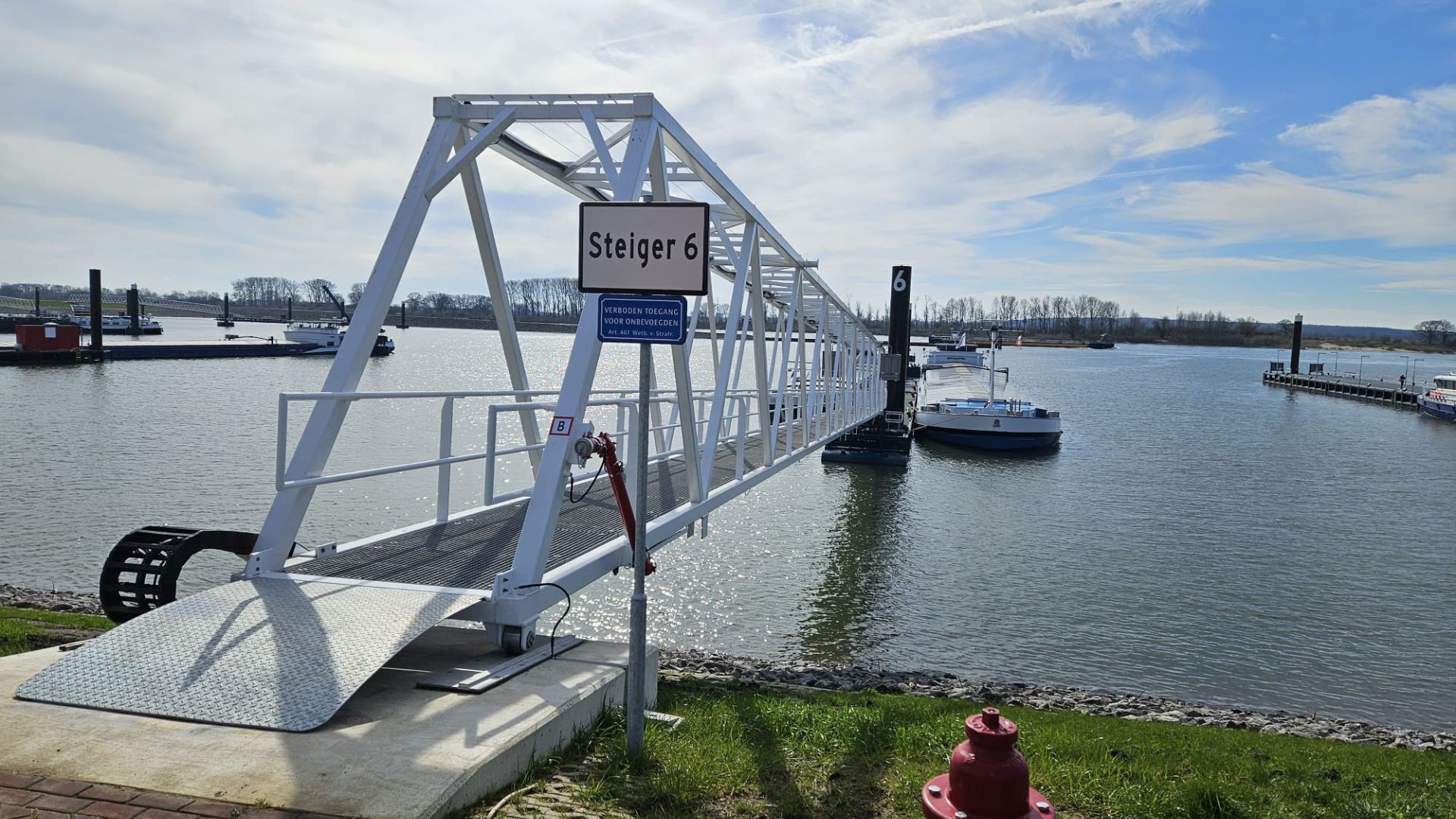 Stijger overnachtingshaven Spijk