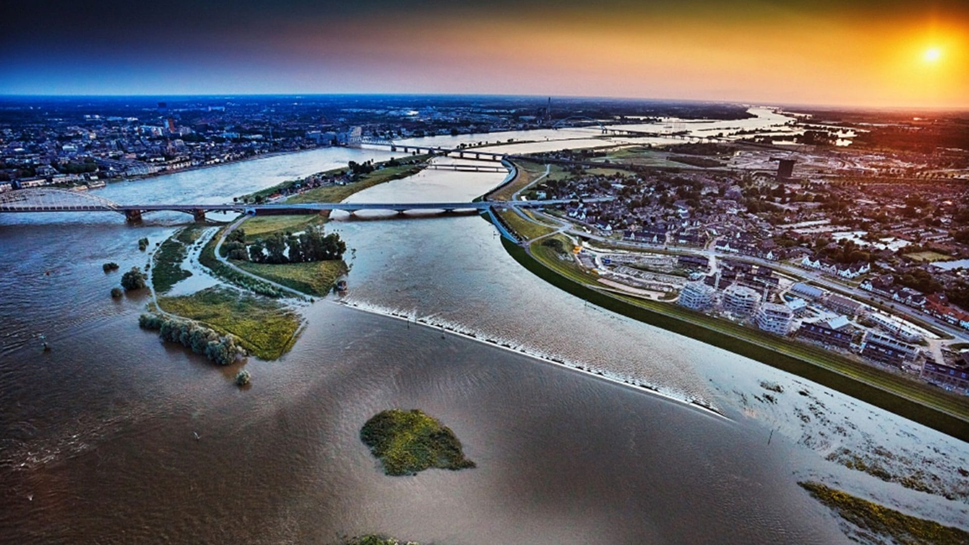 Ruimte voor de Waal - dijkverlegging Lent/Nijmegen l Haskoning